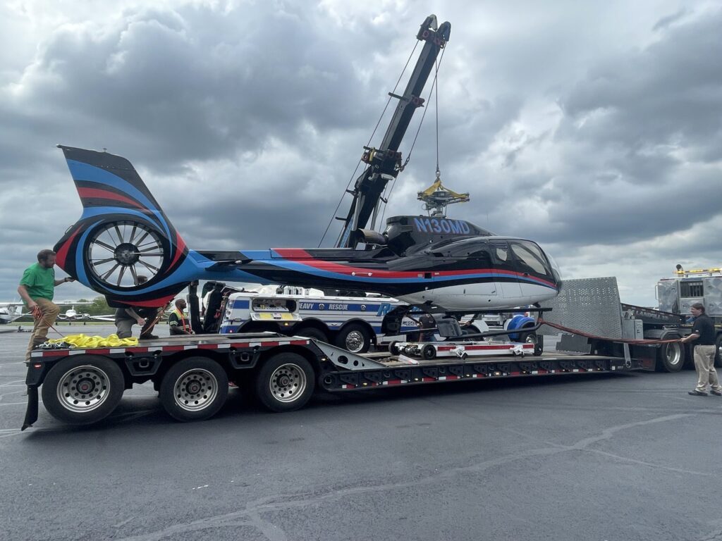 road runner wrecker service heavy duty towing IMG 3092